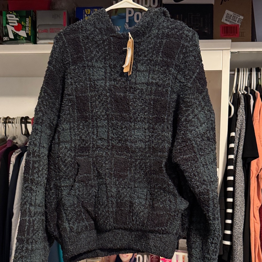 SKIMS L/XL Unisex Black and Green Plaid Teddy Sweater